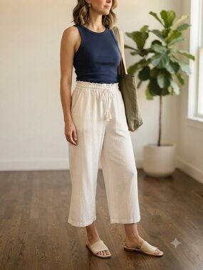 Wide Leg Cropped Crinkle Textured Pants L Cream NWT